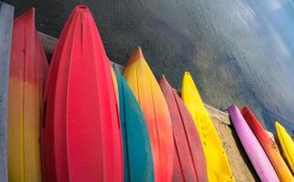 kayaks colorés photo