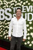 los angeles - 1er août jeff probst à la soirée d'été des studios de télévision cbs tca party 2017 au cbs studio center le 1er août 2017 à studio city, ca photo