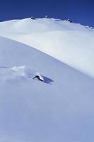snowboarder sur pente
