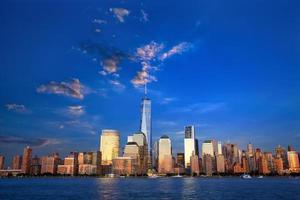 Lower Manhattan skyline photo