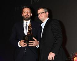 santa barbara, jan 25 - ben affleck, matt damon arrive au sbiff modern masters award 2013 remis à ben affleck au arlington theatre le 25 janvier 2013 à santa barbara, ca photo