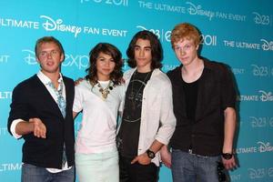 los angeles, 19 août - chris brochu, hayley kiyoko, blake michael, adam hicks à l'expo d23 2011 au centre des congrès d'anaheim le 19 août 2011 à anaheim, ca photo