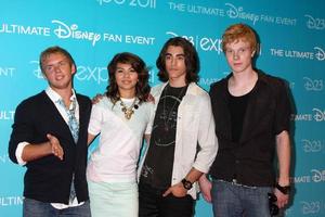 los angeles, 19 août - chris brochu, hayley kiyoko, blake michael, adam hicks à l'expo d23 2011 au centre des congrès d'anaheim le 19 août 2011 à anaheim, ca photo