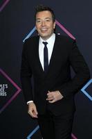 los angeles nov 11 - jimmy fallon au people s choice awards 2018 au barker hanger le 11 novembre 2018 à santa monica, ca photo