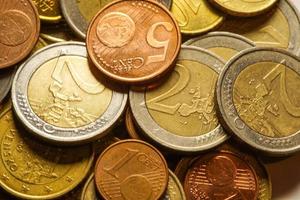 euro pièces d'argent. fond de macro.