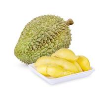 roi des fruits, durian isolé sur fond blanc photo