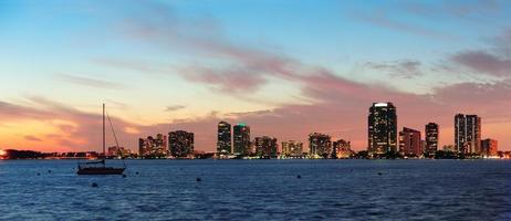 scène de nuit de miami photo