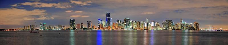 scène de nuit de miami photo