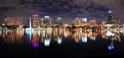 panorama de nuit d'Orlando photo