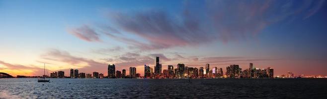 scène de nuit de miami photo