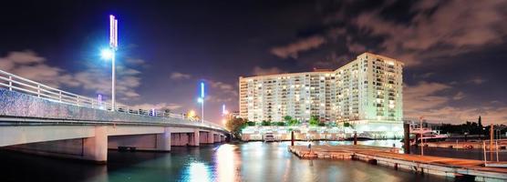 vue sur le front de mer de miami photo