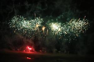 Une vue d'un feu d'artifice sur blackpool Pleasure Beech photo