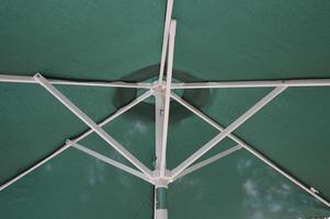 civière parapluie extérieur, tube et coureur photo