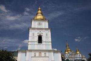 St. monastère au dôme doré michaels à kiev, ukraine photo