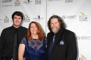 los angeles, 25 septembre - dillion sisson, margina sisson, gary sisson au gala du vendredi soir du festival du film de catalina au théâtre avalon le 25 septembre 2015 à avalon, ca photo