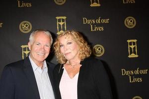 los angeles, 7 nov - jeremy swan, jamie lyn bauer lors de la fête du 50e anniversaire de notre vie au hollywood palladium le 7 novembre 2015 à los angeles, ca photo