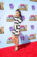 los angeles, 26 avril - becky g au 2014 radio disney music awards au nokia theatre le 26 avril 2014 à los angeles, ca photo