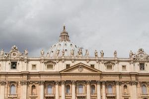 basilique di san pietro, rome italie photo
