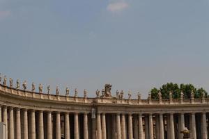 bâtiments au vatican, le saint-siège à rome, italie. partie de la basilique Saint-Pierre. photo