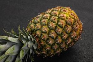 ananas bien mûr photo