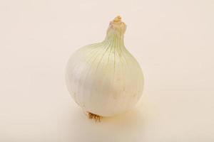 légume oignon doux mûr blanc photo