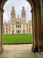 oxford au royaume-uni en mars 2022. vue sur l'université d'oxford photo