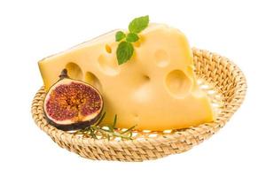 fromage maasdam aux figues photo