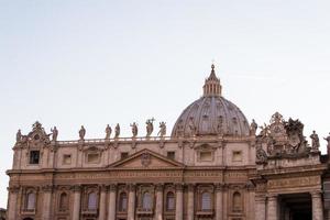 basilique di san pietro, vatican, rome, italie photo