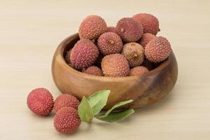 fruits tropicaux - litchi photo