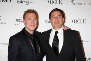 los angeles 15 janvier - ryan kavanaugh, david o. russell arrive au gala 2011 de l'art d'elysium au california science center exposition park le 15 janvier 2011 à los angeles, ca photo