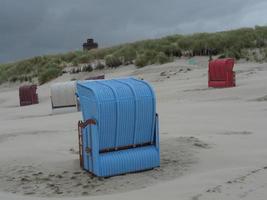 à la plage de l'île de juist photo