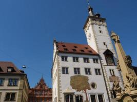 la ville de wuerzburg au bord de la rivière principale photo