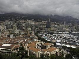 monaco au bord de la méditerranée photo