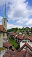 paysage de la vieille ville historique et de l'église photo