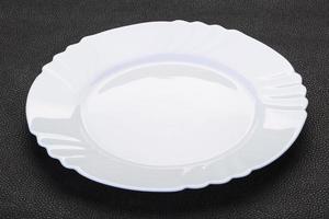 assiette blanche vide photo