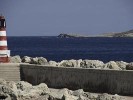 l'île de gozo sur la mer méditerranée photo