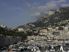 monaco au bord de la méditerranée photo