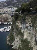 monaco au bord de la méditerranée photo