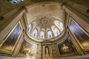 église saint etienne du mont, paris, france photo