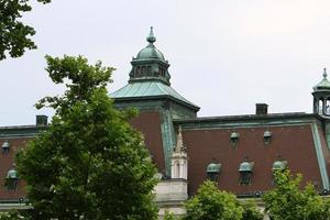 toits de tuiles de la ville de ljubljana, la capitale de la slovénie. photo