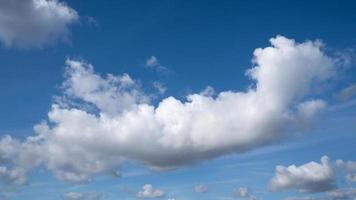 ciel avec des nuages photo