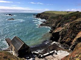 Une vue sur la mer à Lizard Point à Cornwall photo