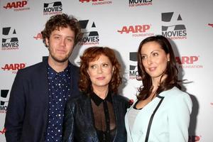 los angeles, 10 février - jack henry robbins, susan sarandon, eva amurri martino aux films aarp pour les prix adultes à l'hôtel beverly wilshire le 10 février 2014 à los angeles, ca photo