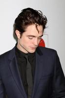 los angeles, nov 5 - robert pattinson au 10e gala annuel de la campagne go au manuela chez hauser wirth et schimmel le 5 novembre 2016 à los angeles, ca photo