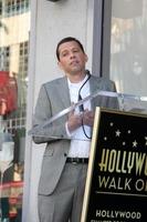 los angeles, 19 septembre - jon cryer au jon cryer hollywood walk of fame star cérémonie au hollywood walk of fame le 19 septembre 2011 à los angeles, ca photo