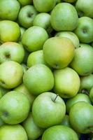 pommes sur le marché