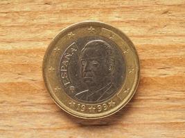 Pièce de 1 euro montrant le roi juan carlos i, monnaie de l'espagne, ue photo