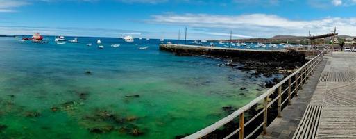 marina à san cristobal îles galapagos équateur photo