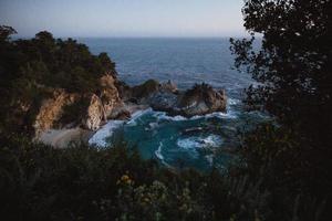 nuit de mauvaise humeur sur l'océan photo