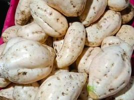 tas de patate douce blanche photo